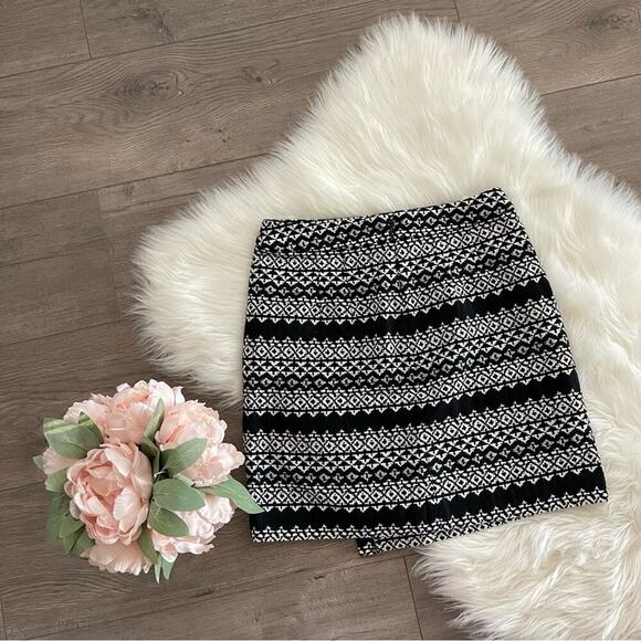 LOFT Norwegian Embroidered Thick Knit Wrap Skirt - Picture 3 of 4